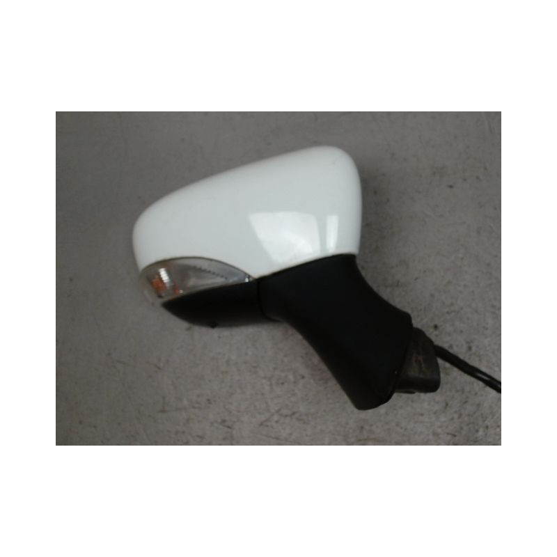 RETROVISEUR EXTERIEUR ELECTRIQUE DROIT RENAULT CLIO