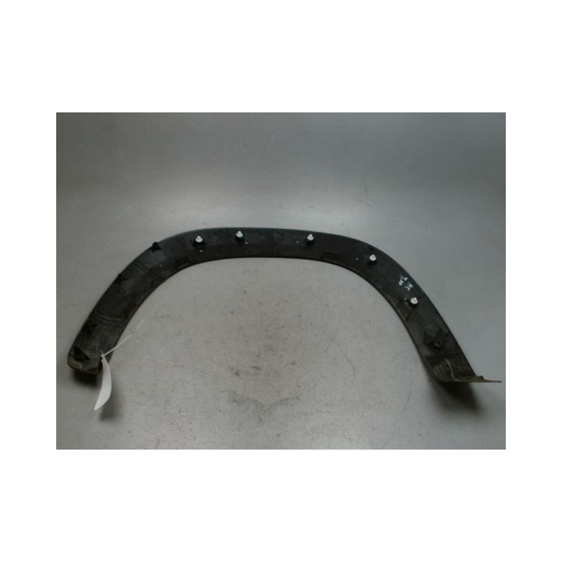 ELARGISSEUR AILE AVANT DROIT DACIA SPRING