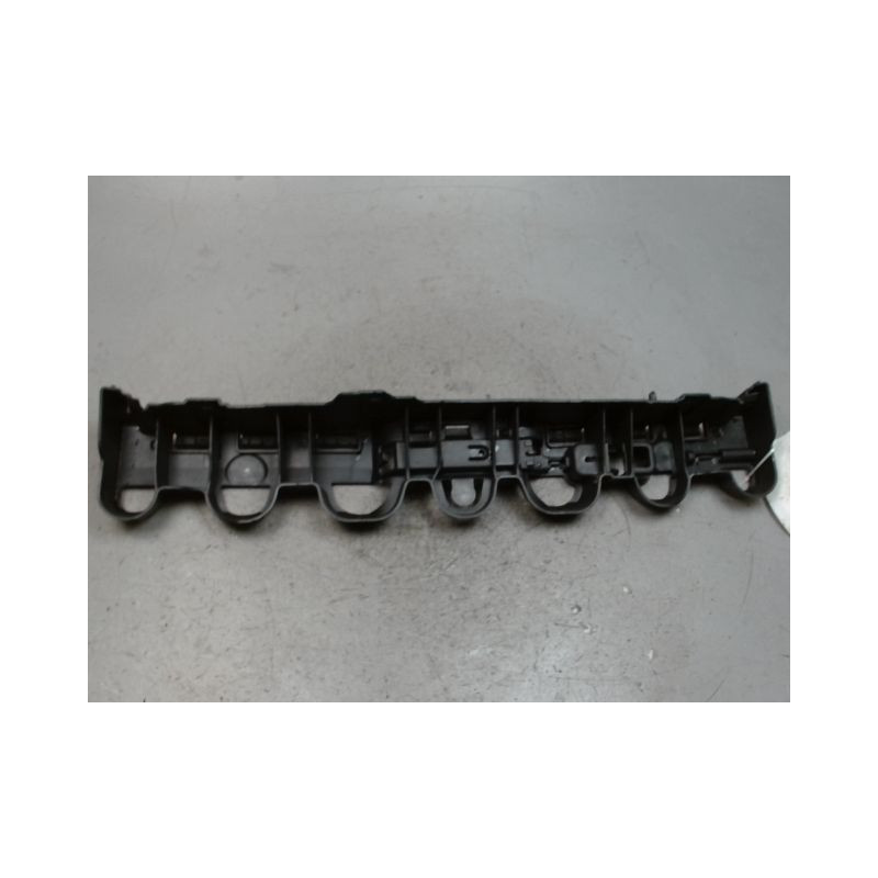 SUPPORT CENTRAL PARE-CHOC ARRIERE  RENAULT CLIO