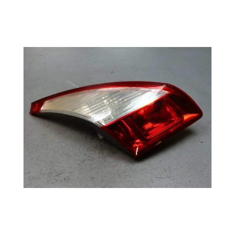 FEU ARRIERE INTERIEUR GAUCHE RENAULT MEGANE