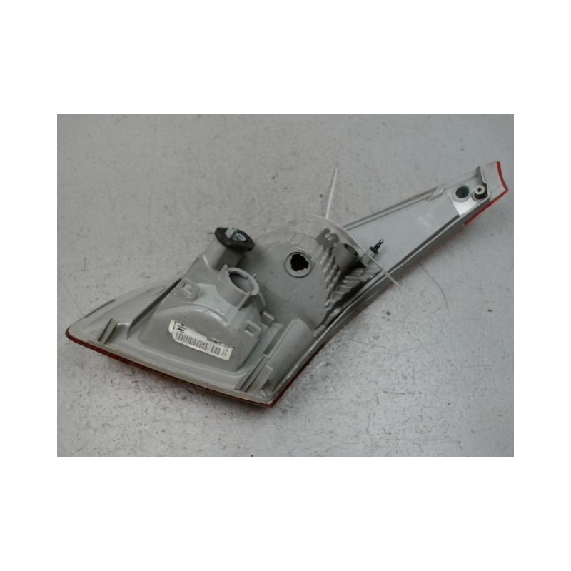 FEU ARRIERE INTERIEUR GAUCHE RENAULT MEGANE