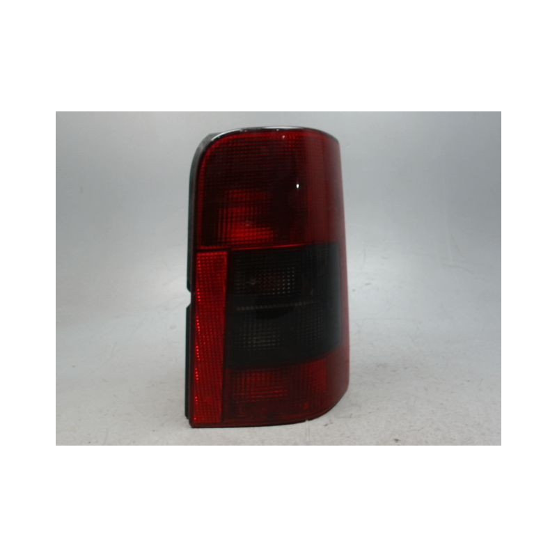 FEU ARRIERE DROIT PEUGEOT PARTNER FGT 2002-