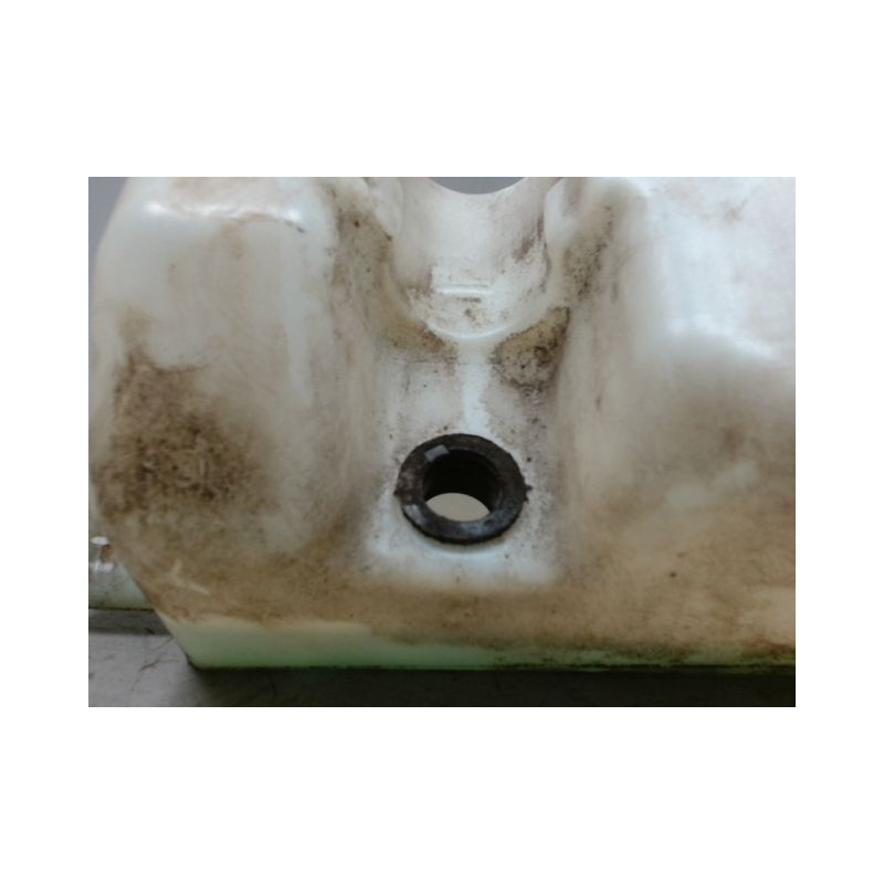 RESERVOIR LAVE-GLACE AVANT RENAULT TRAFIC