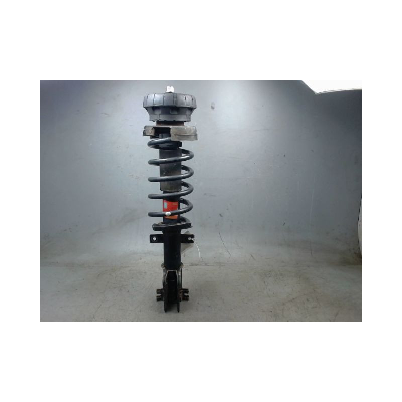 AMORTISSEUR AVANT DROIT RENAULT TRAFIC