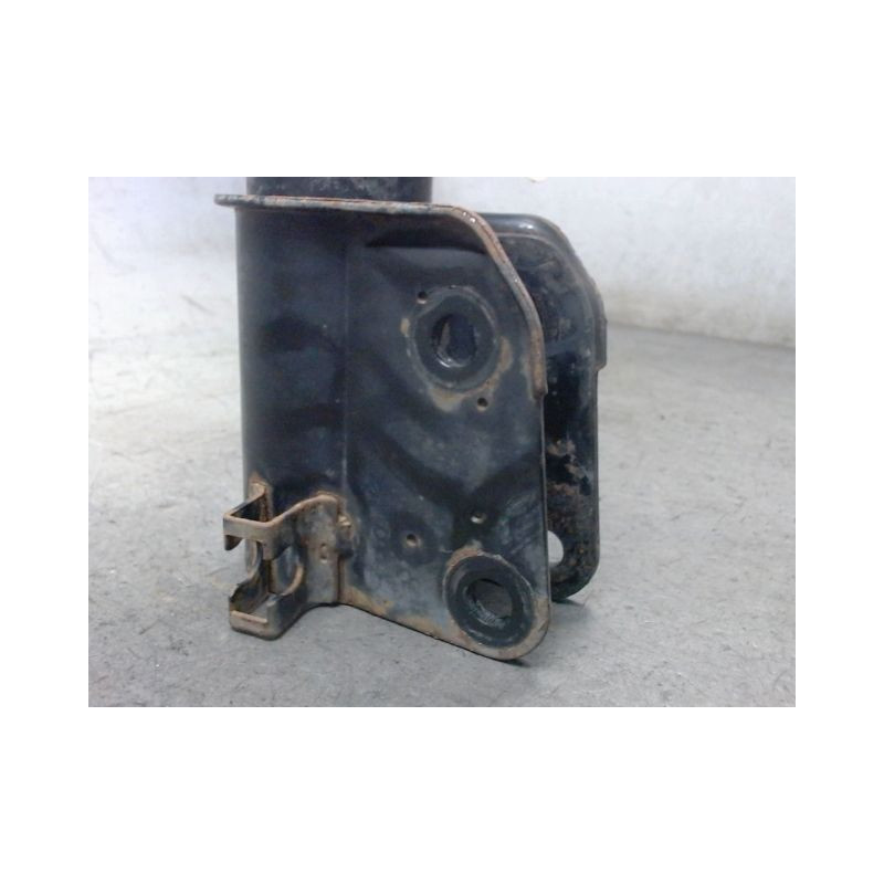 AMORTISSEUR AVANT GAUCHE RENAULT TRAFIC