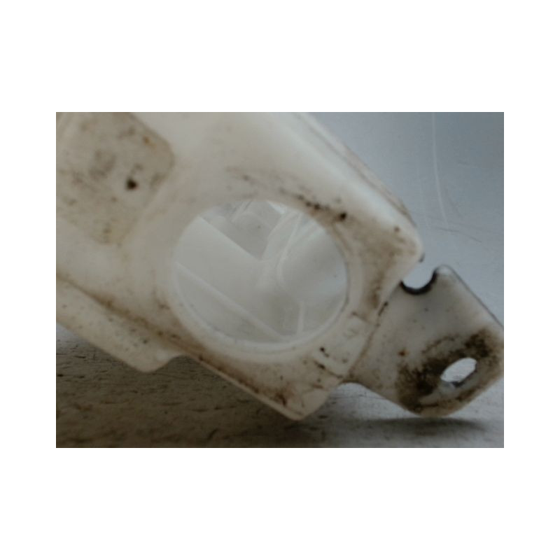 RESERVOIR LAVE-GLACE AVANT MAZDA MAZDA 3  5P