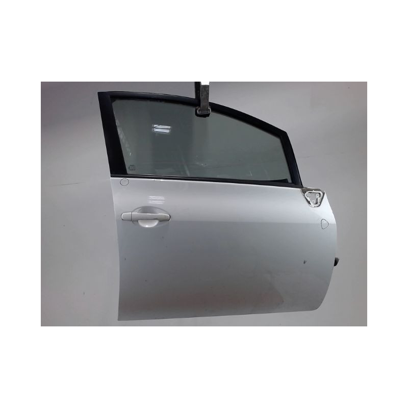 PORTE AVANT DROIT TOYOTA AURIS