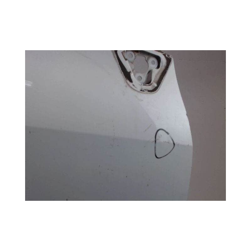 PORTE AVANT DROIT TOYOTA AURIS