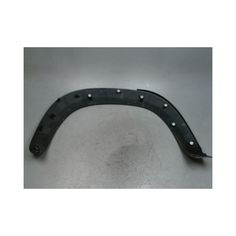ELARGISSEUR AILE ARRIERE GAUCHE DACIA SPRING