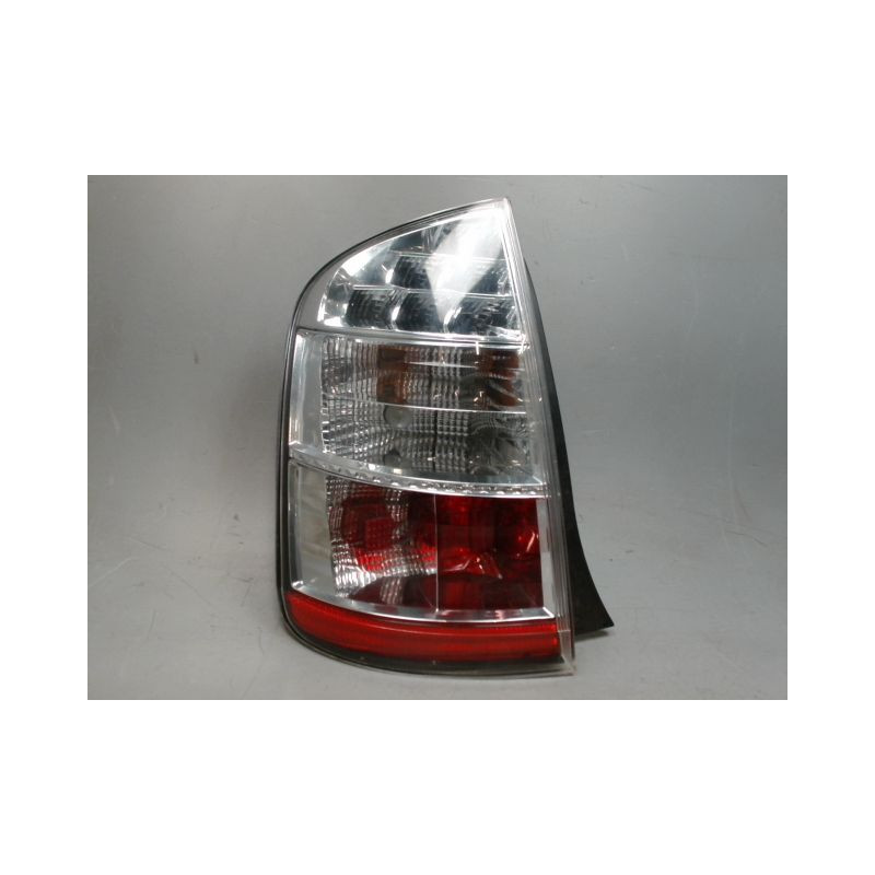 FEU ARRIERE GAUCHE  TOYOTA PRIUS 2004-