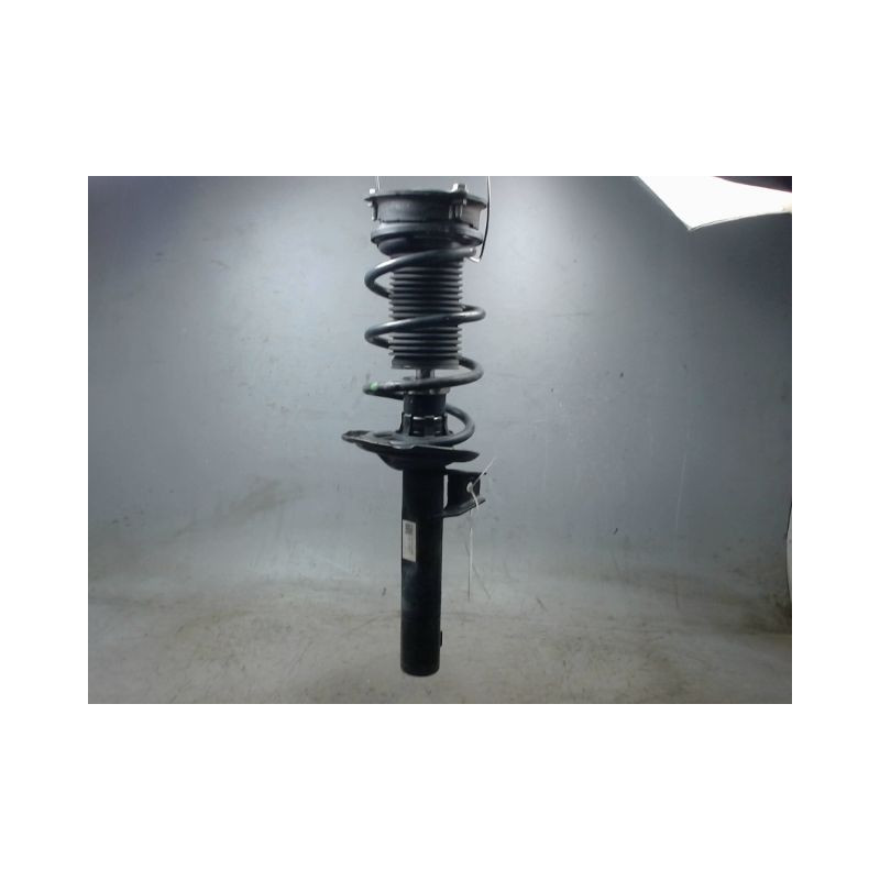 AMORTISSEUR AVANT GAUCHE VOLKSWAGEN GOLF