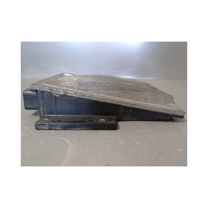 CALCULATEUR MOTEUR RENAULT CLIO III 2007-