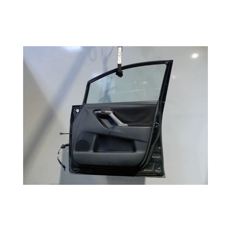 PORTE AVANT DROIT TOYOTA VERSO 2010-