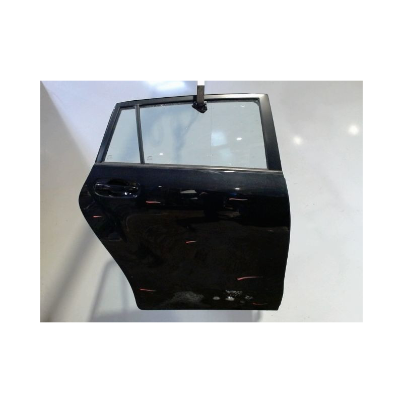 PORTE ARRIERE DROIT TOYOTA VERSO 2010-