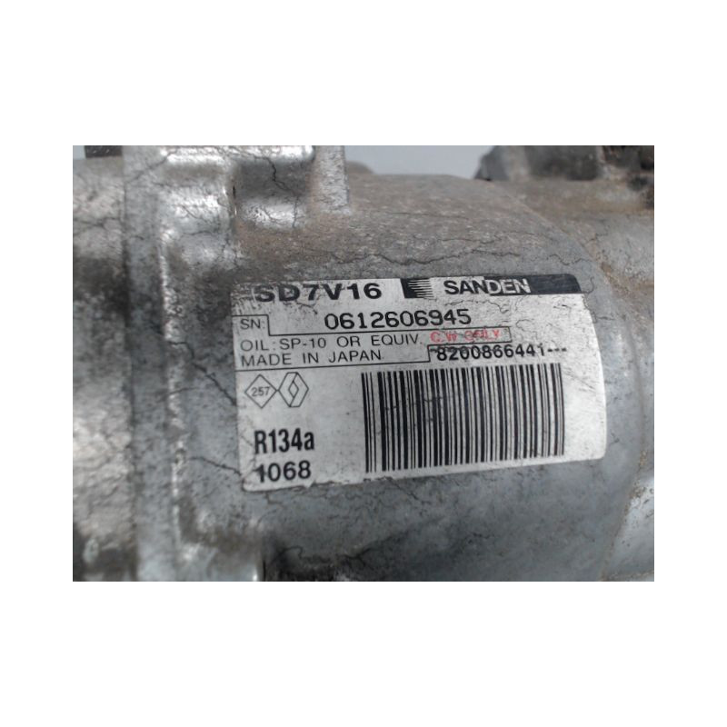 COMPRESSEUR AIR CONDITIONNE DACIA SANDERO