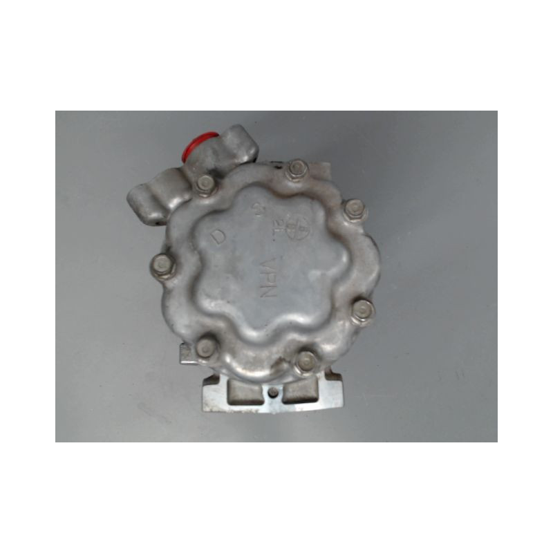 COMPRESSEUR AIR CONDITIONNE DACIA SANDERO