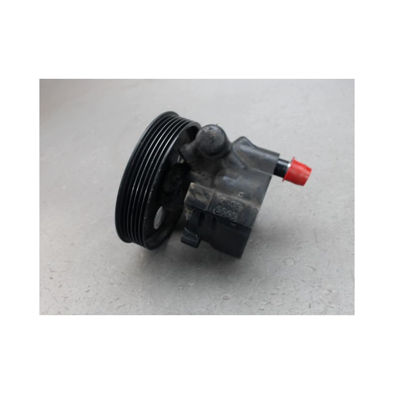 POMPE DIRECTION ASSISTEE DACIA SANDERO