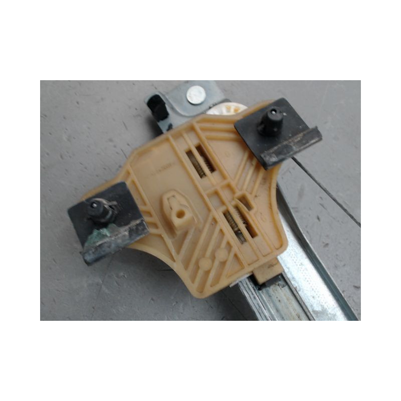 MECANISME LEVE-GLACE AVANT DROIT RENAULT CAPTUR