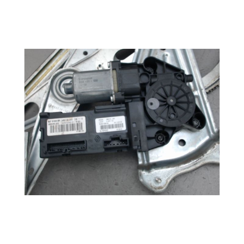 MECANISME LEVE-GLACE AVANT GAUCHE RENAULT MEGANE