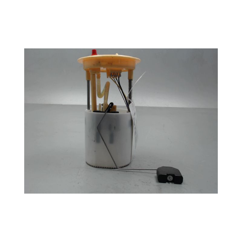 POMPE CARBURANT IMMERGEE VOLKSWAGEN PASSAT SW 2005-