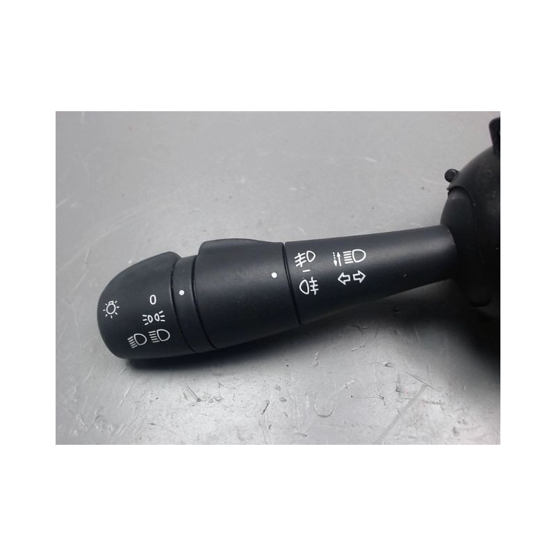 COMMANDE CLIGNOTANT RENAULT TWINGO