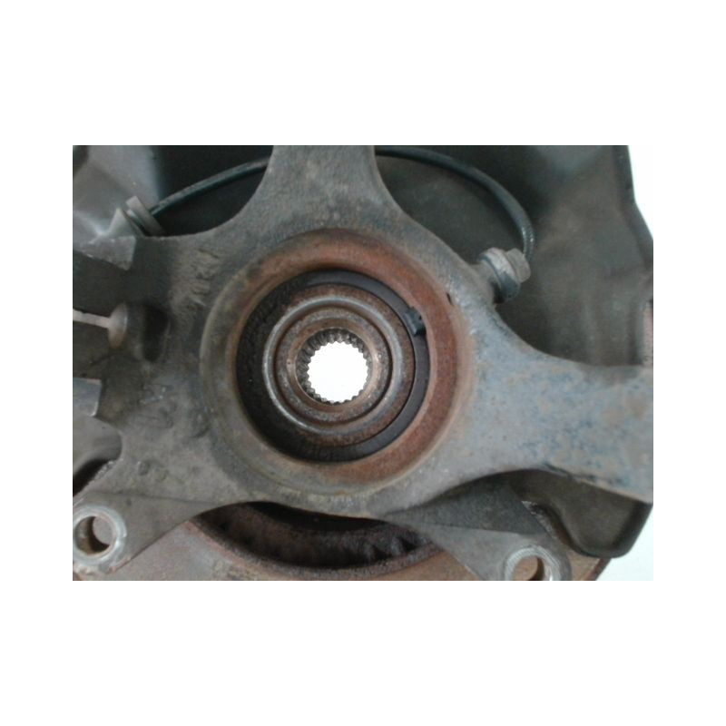 PIVOT AVANT GAUCHE SUZUKI SWIFT