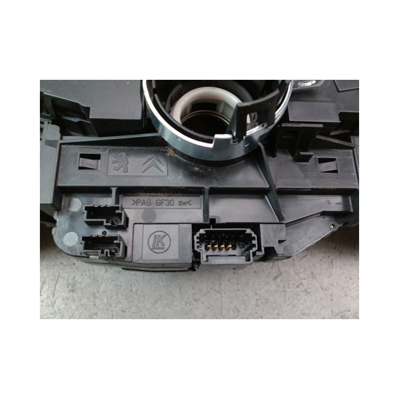 BLOC COMMODOS CITROEN C3 II Phase 2 (A51) 2013-2016