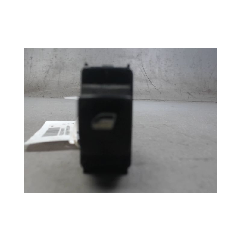 COMMANDE LEVE-GLACE PORTE AVD PEUGEOT PARTNER TEPEE 2008-