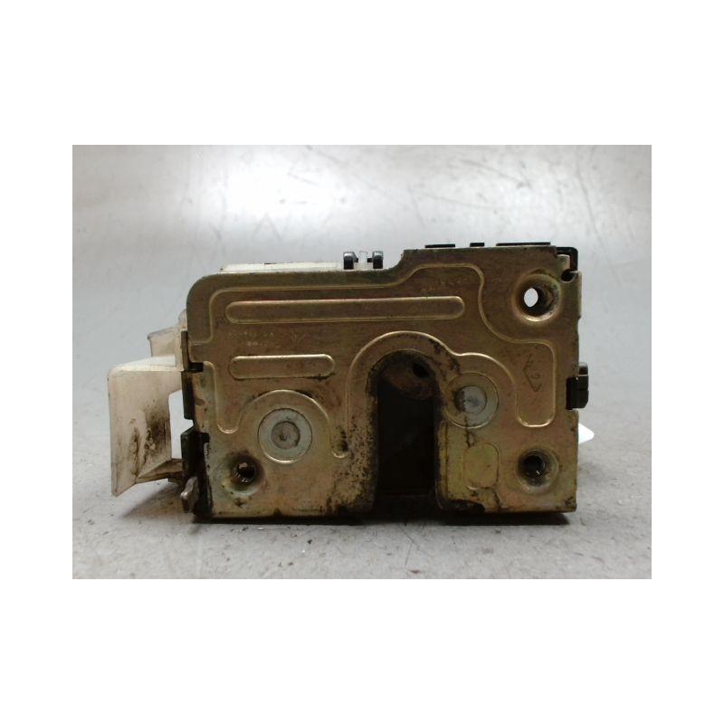 SYSTEME CONDAMNATION ARRIERE DROIT RENAULT CLIO II PH.2 01-06