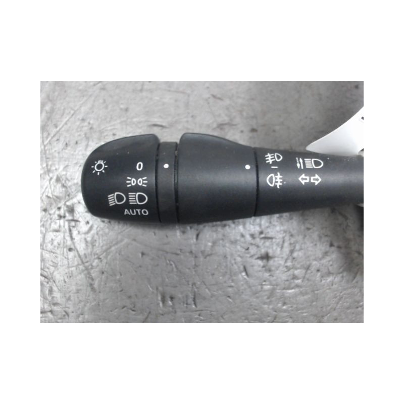 COMMANDE CLIGNOTANT RENAULT CLIO