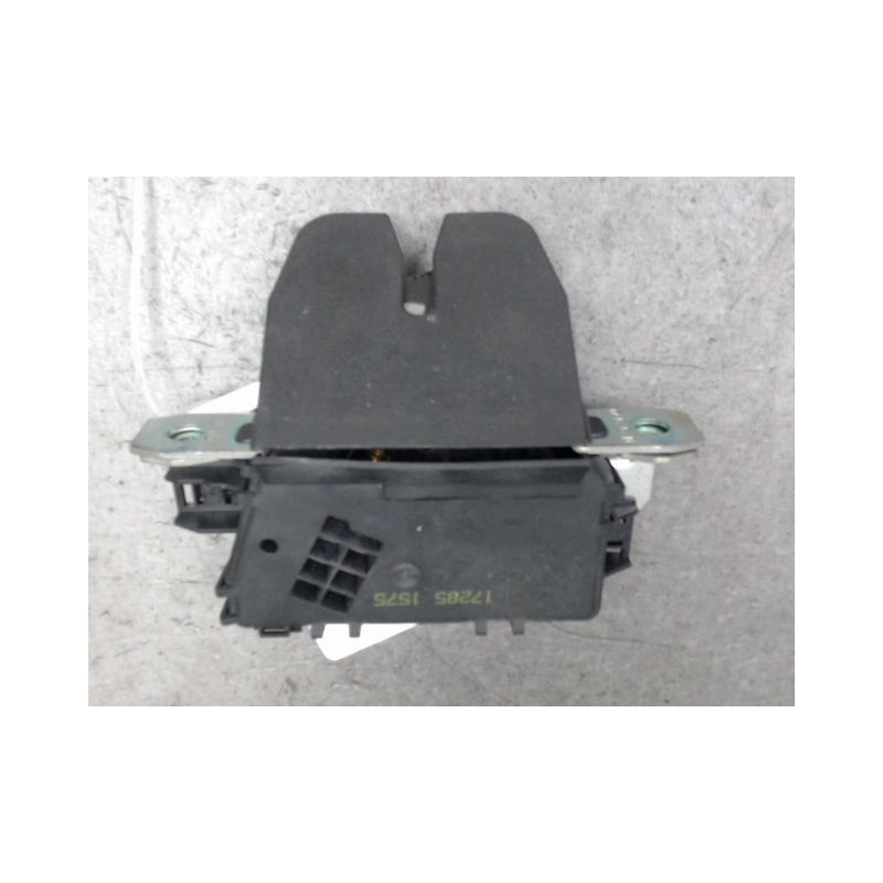 SERRURE HAYON  OPEL ASTRA 2004-
