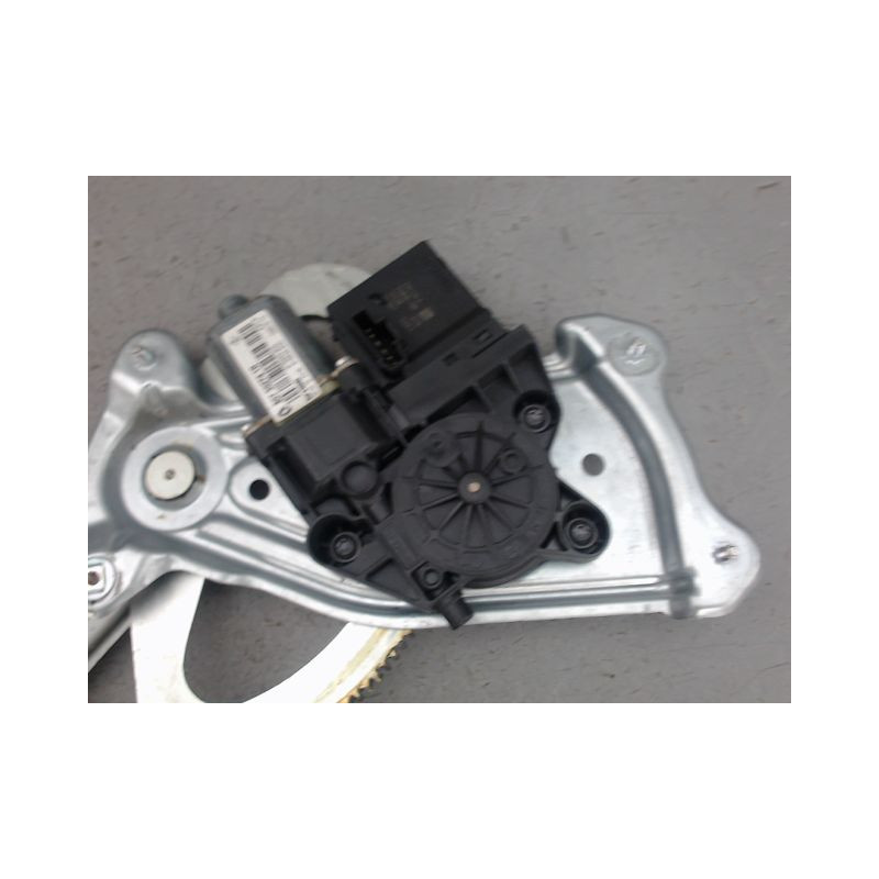 MECANISME LEVE-GLACE AVANT DROIT RENAULT MEGANE