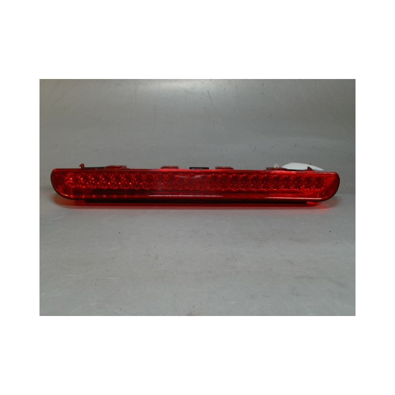 FEUX STOP SUPPLEMENTAIRE KIA SPORTAGE III 2010-