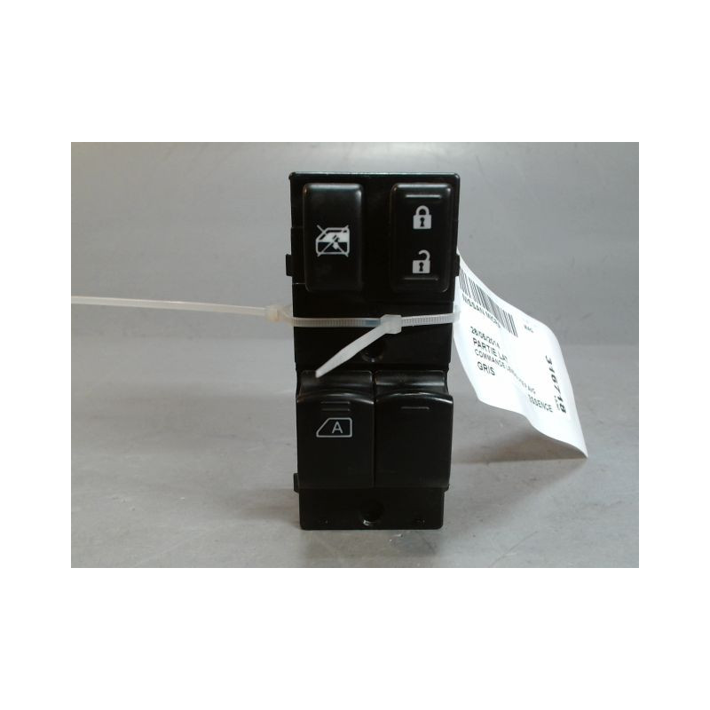 COMMANDE LEVE-GLACE PORTE AVG NISSAN MICRA