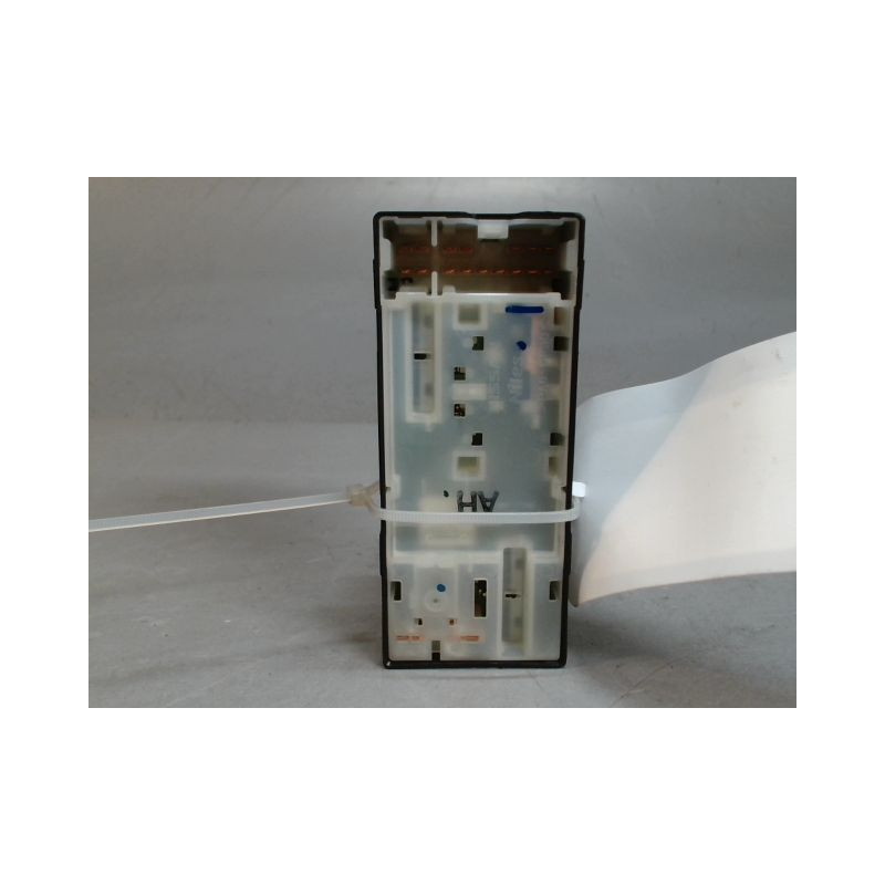 COMMANDE LEVE-GLACE PORTE AVG NISSAN MICRA