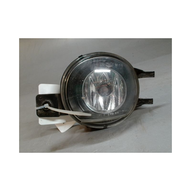 PHARE ANTIBROUILLARD AVANT GAUCHE TOYOTA YARIS 2003-