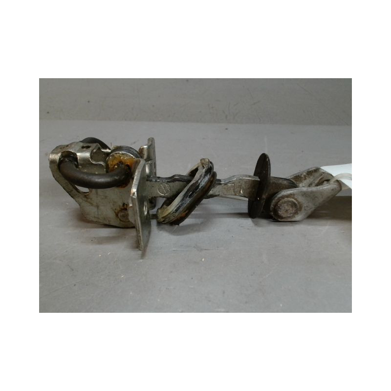 TIRANT PORTE AVANT GAUCHE VOLKSWAGEN FOX