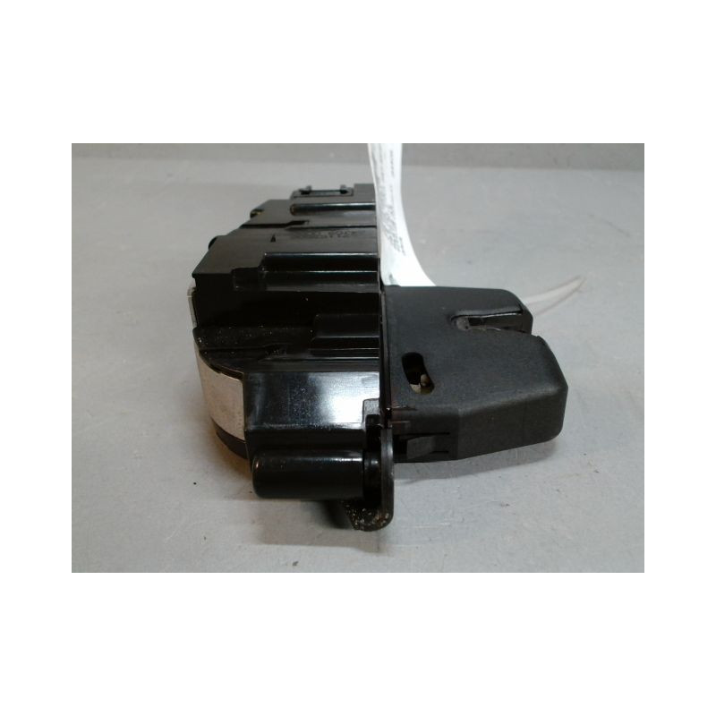 SERRURE COFFRE ARRIERE CITROEN C5 2008-