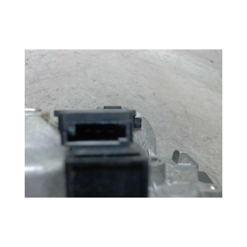 MECANISME ESSUIE-GLACE ARRIERE FIAT GRANDE PUNTO 2005-
