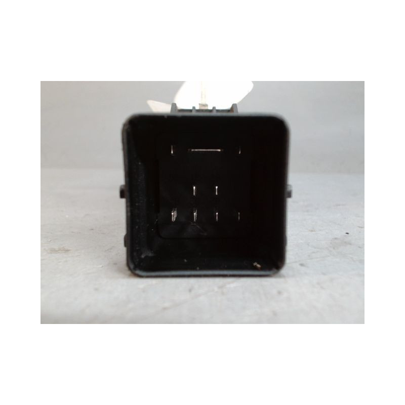 BOITIER DE PRECHAUFFAGE RENAULT MEGANE