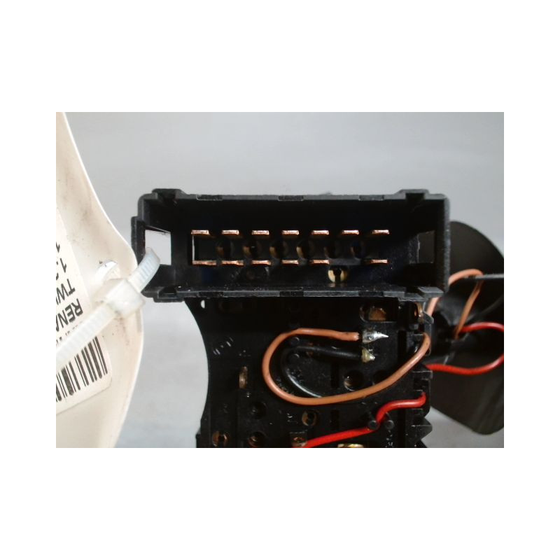 COMMANDE CLIGNOTANT RENAULT TWINGO 2 2007-