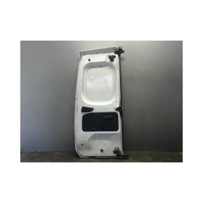 PORTE BATTANTE ARRIERE DROIT DACIA DOKKER