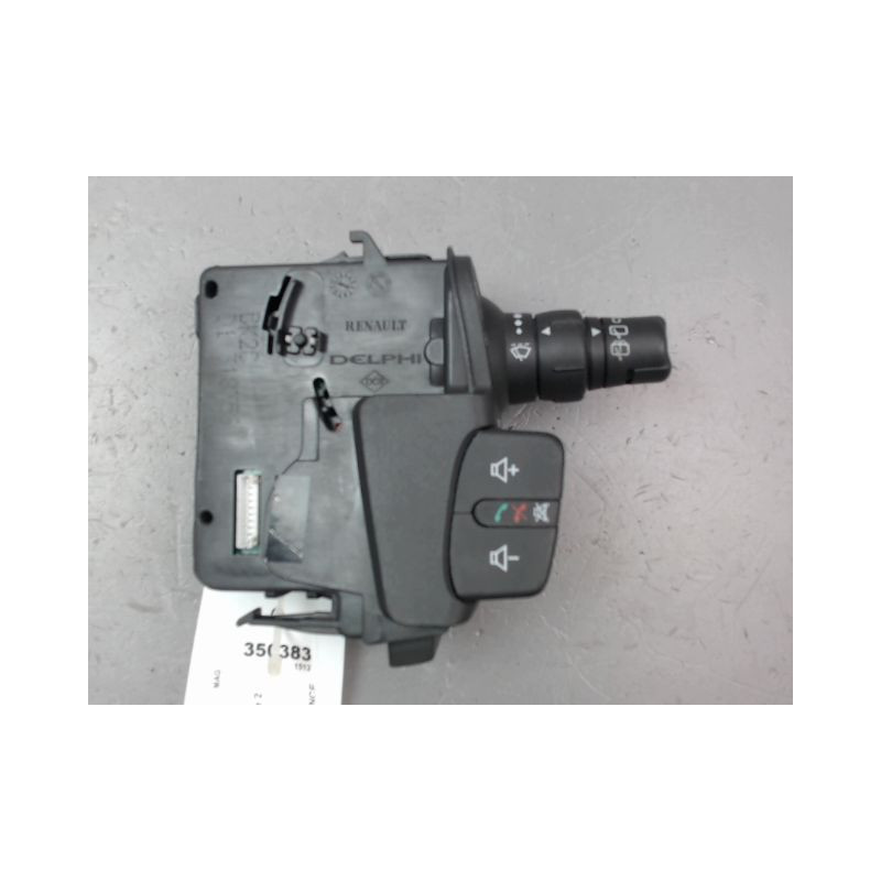 COMMANDE ESSUIE GLACE RENAULT CLIO ESTATE III Phase 2 2009-2012