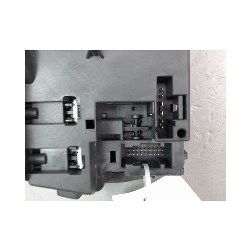 COMMANDE ESSUIE GLACE RENAULT CLIO ESTATE III Phase 2 2009-2012