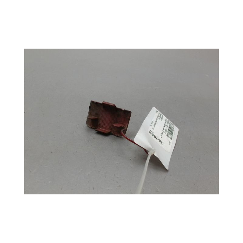OBTURATEUR COUVRE CROCHET DE BOUCLIER AV MERCEDES CLASSE C BERL. III Phase 1 (204) 2007-2010