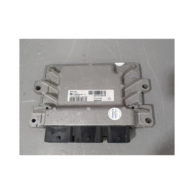 CALCULATEUR MOTEUR RENAULT CLIO III PH.2 09-14