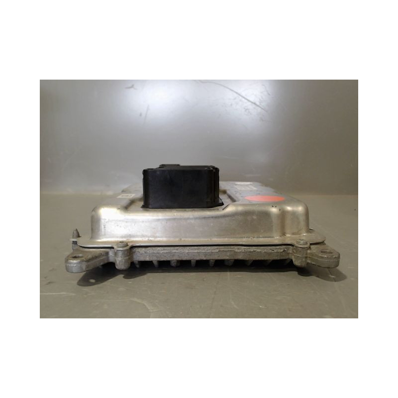 CALCULATEUR MOTEUR B.M.W. SERIE 1