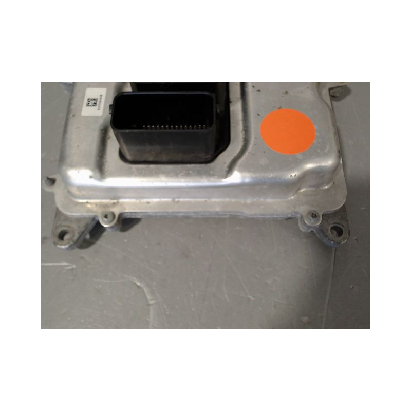 CALCULATEUR MOTEUR B.M.W. SERIE 1