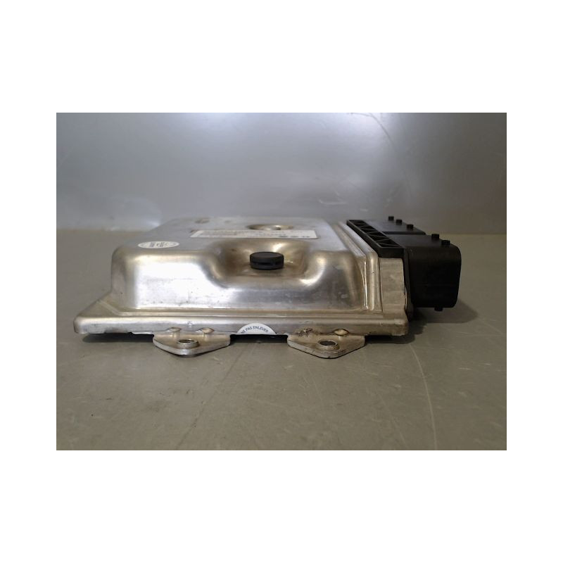 CALCULATEUR MOTEUR FIAT DUCATO