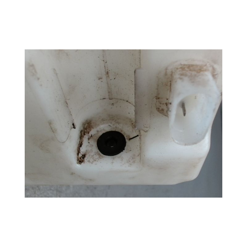 RESERVOIR LAVE-GLACE AVANT VOLKSWAGEN PASSAT